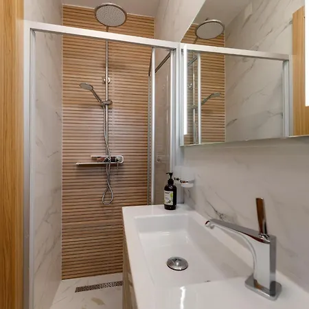 With Heated Pool, Whirpool, View, Near - By Traveler Tourist Agency Krk - Id 2683 Apartamento Novi Vinodolski