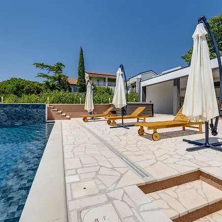 Апартаменты With Heated Pool, Whirpool, View, Near - By Traveler Tourist Agency Krk - Id 2683