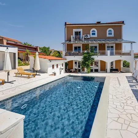 Апартаменты With Heated Pool, Whirpool, View, Near - By Traveler Tourist Agency Krk - Id 2683 *