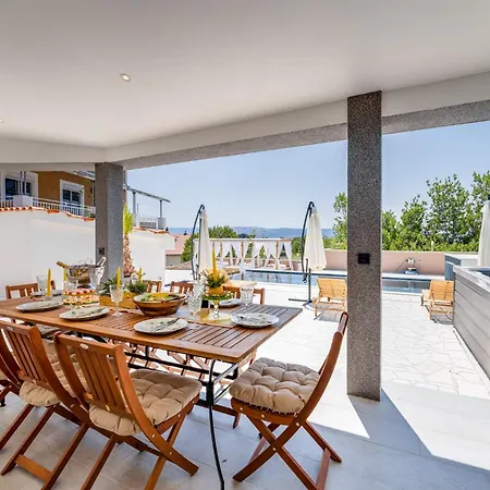 With Heated Pool, Whirpool, View, Near - By Traveler Tourist Agency Krk - Id 2683 Апартаменты